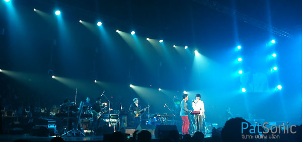 ภาพจากคอนเสิร์ต เล็ก-จน-Verr! 4D