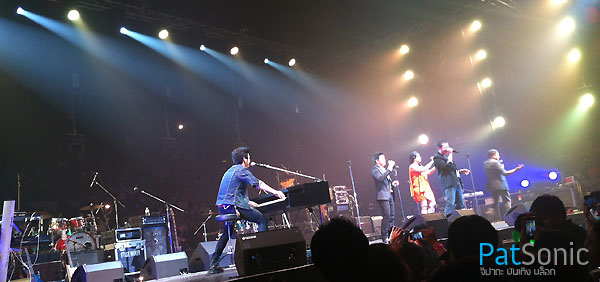 ภาพจากคอนเสิร์ต เล็ก-จน-Verr! 4D