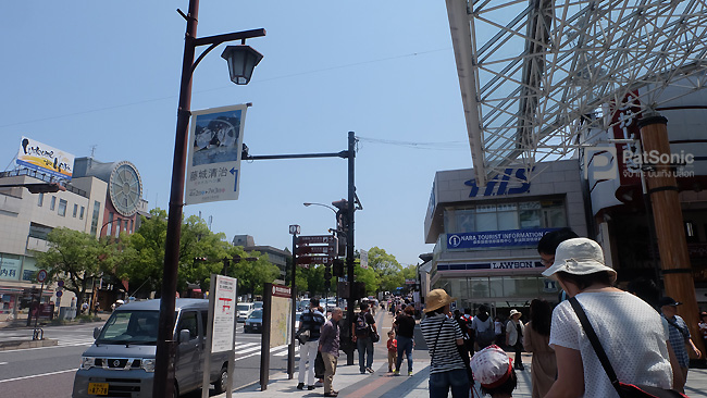 ร้าน Lawson หน้าสถานี Kintetsu-Nara (A28)