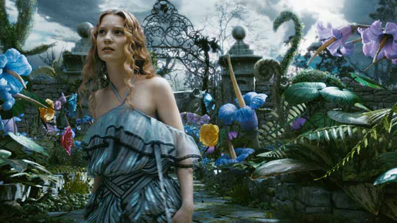 ภาพจากหนังแฟนตาซีจากหนังสือ 'Alice in the Wonderland'