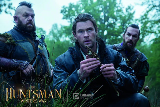 Chris Hemsworth ใน พรานป่าและราชินีน้ำแข็ง The Huntsman Winter's War