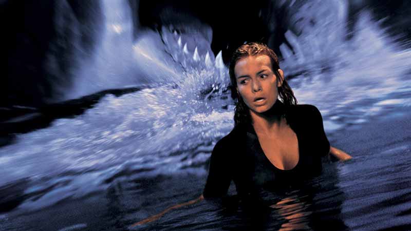 ภาพจาก หนังฉลาม เรื่องดัง Deep Blue Sea